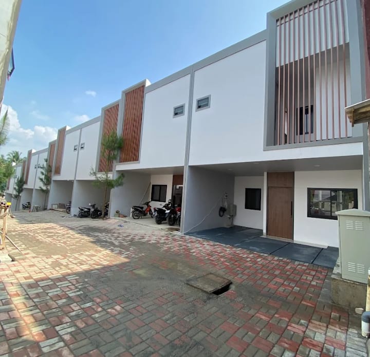 Skena Kost B7